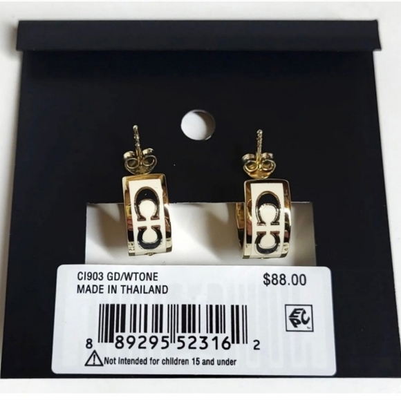 🔹️Coach🔹️ Signature Enamel and Crystal Huggie Earrings Gold White Plated Brass - Picture 4 of 6